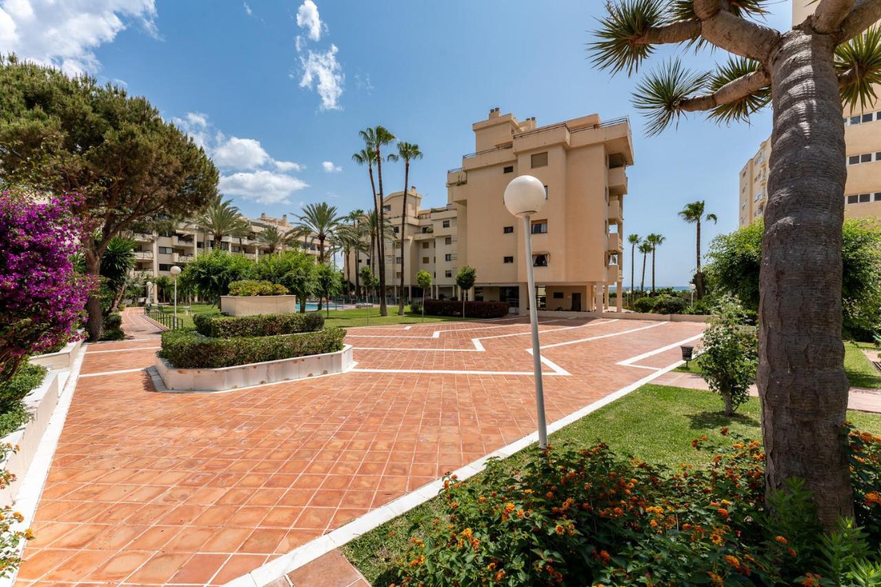 Malagasuite Torremolinos Seaside Penthouse Dış mekan fotoğraf